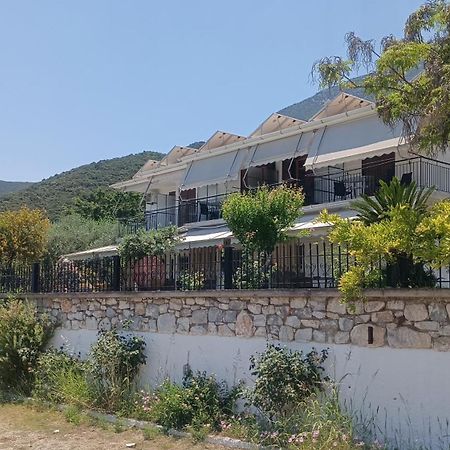 Studios Zaritsi Tirós Exteriér fotografie