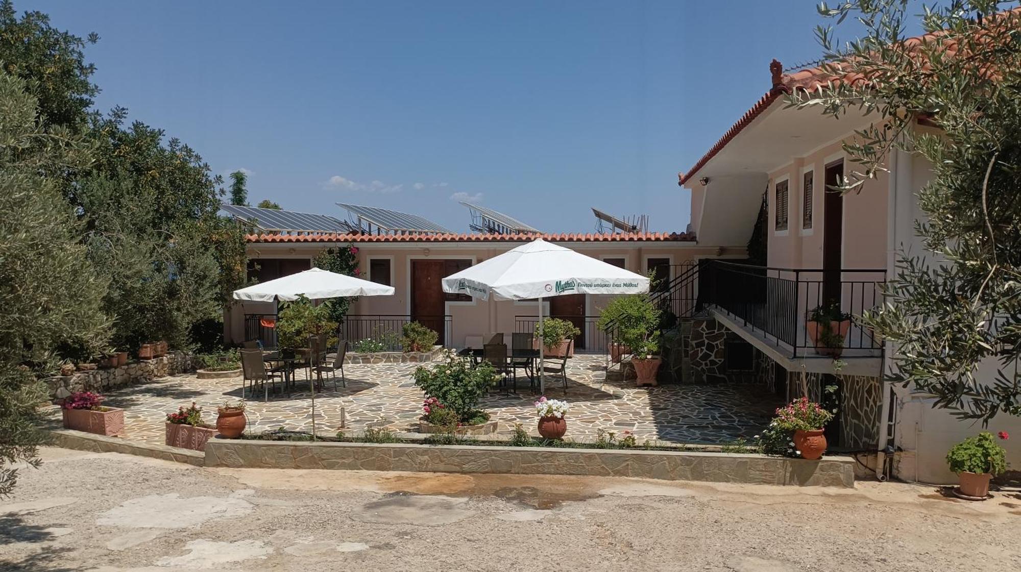 Studios Zaritsi Tirós Exteriér fotografie