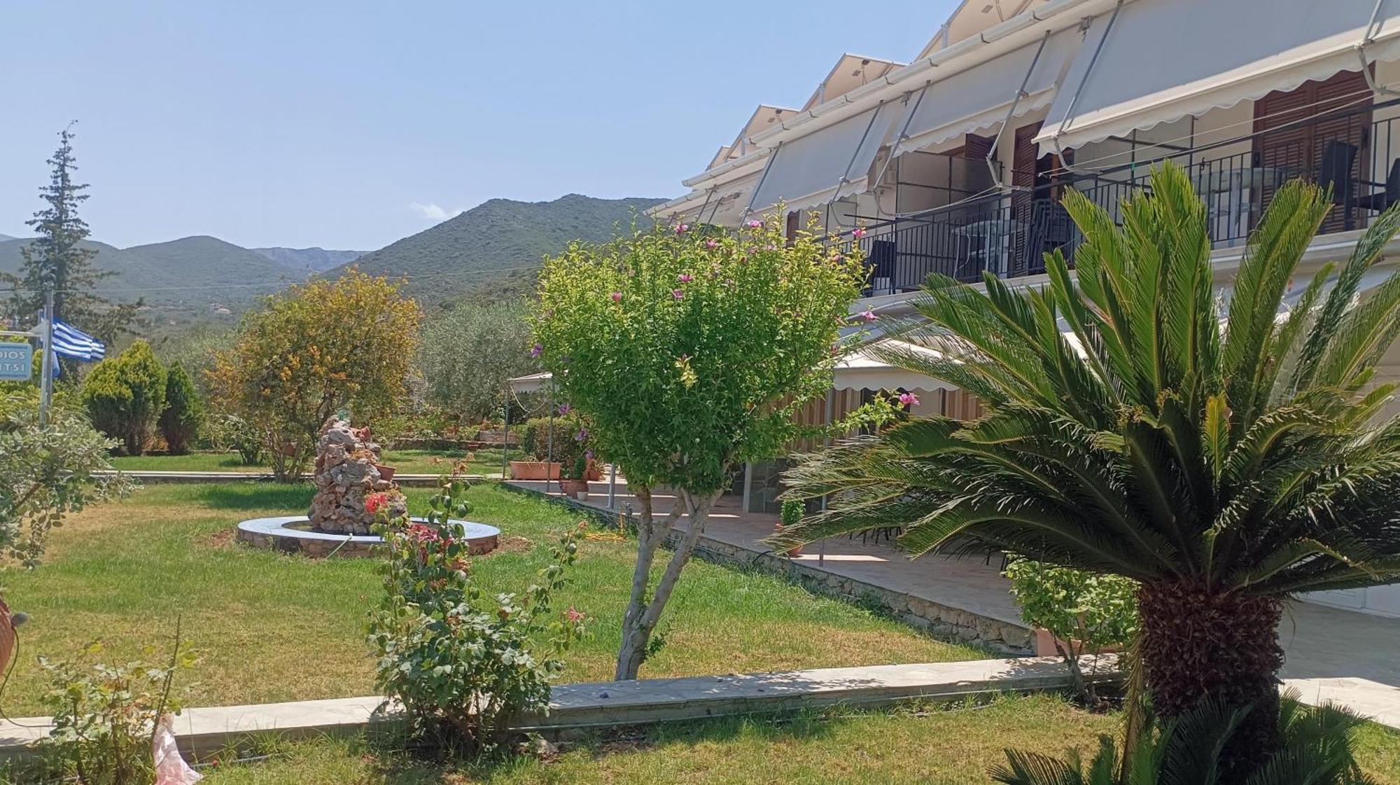 Studios Zaritsi Tirós Exteriér fotografie